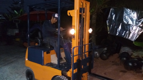 โฟลลิฟโตโยต้า เบนซิล ยก700โล พร้อม ใช้ เก่านอก ทำสีใหม่ เชคระบบ