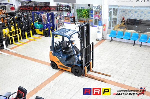 ขายรถโฟล์คลิฟท์มือสอง TOYOTA รุ่น 8FG15-35100 นำเข้าจากประเทศญี่ปุ่น 100\% ไม่เคยใช้งานในไทย
