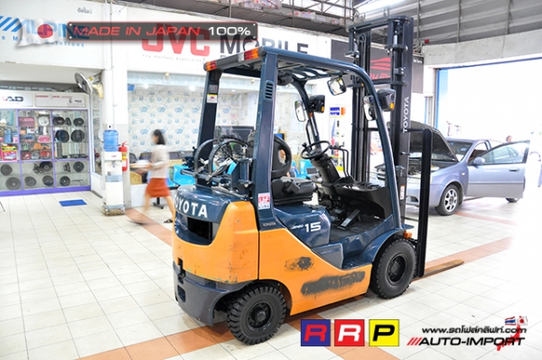 ขายรถโฟล์คลิฟท์มือสอง TOYOTA รุ่น 8FG15-35100 นำเข้าจากประเทศญี่ปุ่น 100\% ไม่เคยใช้งานในไทย