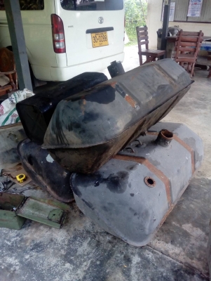 ขายถังน้ำมัน200ลิตรราคา2000บาทโทร0643130366