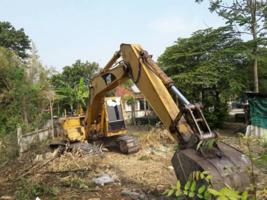 ขาย 790,000 CAT 320 B ไฟฟ้าครบ เครื่องดี ปั้มแรง เอวแน่น ช่วงล่างเต็ม เอกสารเล่มทะเบียน รถพร้อมใช้ รถอยู่ สระบุรี 090-772-3710 090-772-3708