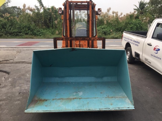 TOYOTA 4FD25  รถนอกเก่าญี่ปุ่น  งาฮิ้ง พร้อมบุ้งกี๋   เครื่องยนต์ดีเซล