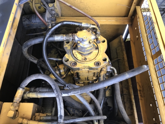 Kobelco SK220-3 รถใหญ่ราคาดี แอร์เย็น เครื่องยนต์ตรวจเช็คเรียบร้อย สนใจติดต่อ 0813553478(คุณโย)