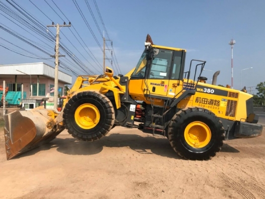 ขายรถตักล้อยาง KOMATSU WA380-6 ปี 2011 รถนอกนำเข้าจากญี่ปุ่น สภาพสวยพร้อมใช้งาน มีVDOการทำงานครับ ขายรถตักล้อยาง KOMATSU WA380-6 ปี 2011 รถนอกนำเข้าจากญี่ปุ่น สภาพสวยพร้อมใช้งาน มีVDOการทำงานครับ