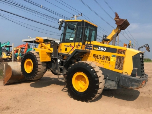 ขายรถตักล้อยาง KOMATSU WA380-6 ปี 2011 รถนอกนำเข้าจากญี่ปุ่น สภาพสวยพร้อมใช้งาน มีVDOการทำงานครับ ขายรถตักล้อยาง KOMATSU WA380-6 ปี 2011 รถนอกนำเข้าจากญี่ปุ่น สภาพสวยพร้อมใช้งาน มีVDOการทำงานครับ