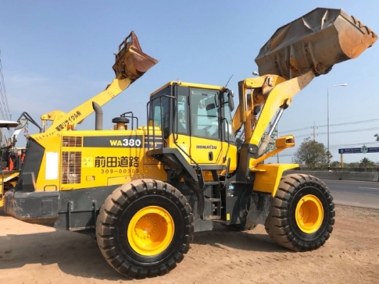 ขายรถตักล้อยาง KOMATSU WA380-6 ปี 2011 รถนอกนำเข้าจากญี่ปุ่น สภาพสวยพร้อมใช้งาน มีVDOการทำงานครับ ขายรถตักล้อยาง KOMATSU WA380-6 ปี 2011 รถนอกนำเข้าจากญี่ปุ่น สภาพสวยพร้อมใช้งาน มีVDOการทำงานครับ
