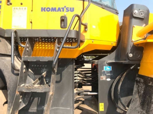 ขายรถตักล้อยาง KOMATSU WA380-6 ปี 2011 รถนอกนำเข้าจากญี่ปุ่น สภาพสวยพร้อมใช้งาน มีVDOการทำงานครับ ขายรถตักล้อยาง KOMATSU WA380-6 ปี 2011 รถนอกนำเข้าจากญี่ปุ่น สภาพสวยพร้อมใช้งาน มีVDOการทำงานครับ