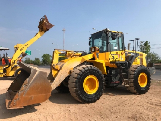 ขายรถตักล้อยาง KOMATSU WA380-6 ปี 2011 รถนอกนำเข้าจากญี่ปุ่น สภาพสวยพร้อมใช้งาน มีVDOการทำงานครับ ขายรถตักล้อยาง KOMATSU WA380-6 ปี 2011 รถนอกนำเข้าจากญี่ปุ่น สภาพสวยพร้อมใช้งาน มีVDOการทำงานครับ