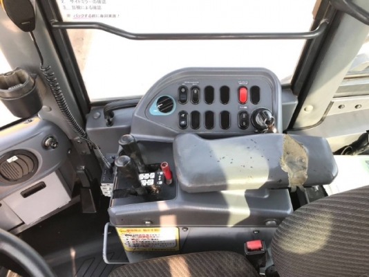 ขายรถตักล้อยาง KOMATSU WA380-6 ปี 2011 รถนอกนำเข้าจากญี่ปุ่น สภาพสวยพร้อมใช้งาน มีVDOการทำงานครับ ขายรถตักล้อยาง KOMATSU WA380-6 ปี 2011 รถนอกนำเข้าจากญี่ปุ่น สภาพสวยพร้อมใช้งาน มีVDOการทำงานครับ