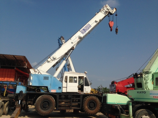 ขาย!! เครน25ตัน KATO KR25H-V ขาย!! เครน25ตัน KATO KR25H-V