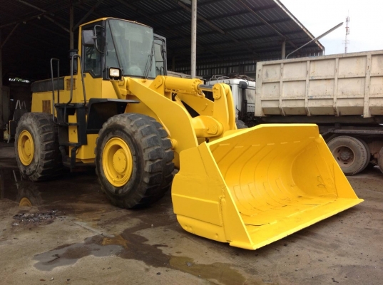 ขออนุญาตขายรถตักKOMATSU WA400-3 พร้อใช้งานเอกสารครบ ราคา 1350000 บาท สนใจติดต่อช่างดำ 0853224877 0988930465 ไอดีไลน์ 0853224877 ครับผม