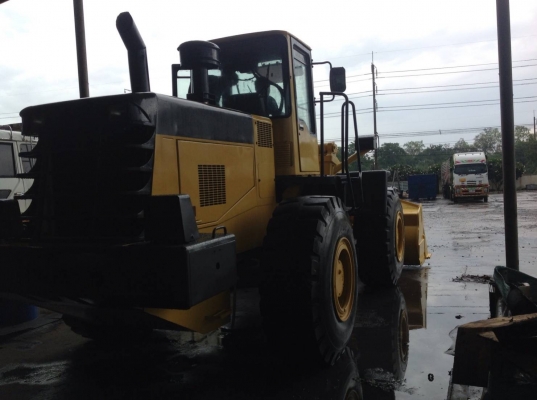 ขออนุญาตขายรถตักKOMATSU WA400-3 พร้อใช้งานเอกสารครบ ราคา 1350000 บาท สนใจติดต่อช่างดำ 0853224877 0988930465 ไอดีไลน์ 0853224877 ครับผม