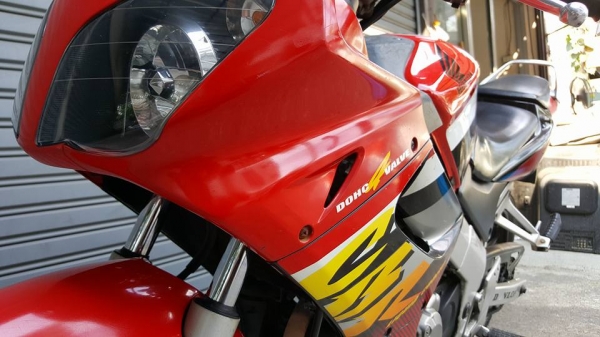 ขออนุญาตขาย HONDA CBR 150R สตาร์ทมือ มือเดียว ฟรีค่าโอน ขออนุญาตขาย HONDA CBR 150R สตาร์ทมือ มือเดียว ฟรีค่าโอน