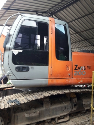 ขออนุญาติขายhitachi zx200-1เอกสารเล่มพร้อมใช้งานช่วงล่างเต็มชั่วโมง1100กว่ารถทำงานทุกวันเอวมีนิดๆราคา1280000บาทต่อรองสนใจติดต่อช่างดำ 0853224877 0988930465 ไอดีไลน์ 0853224877 ครับผม