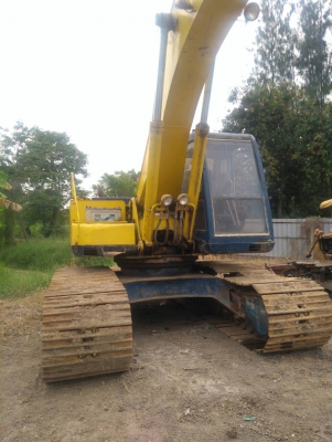 รถแบคโฮ KOBELCO SK200 MARK3 รถเก่านอกนำเข้า มีเอกสารใบอินวอยซ์ ชุดจดทะเบียน โซ่หนา เอวแน่น เครื่องดี ไฟฟ้าครบ พร้อมใช้งาน