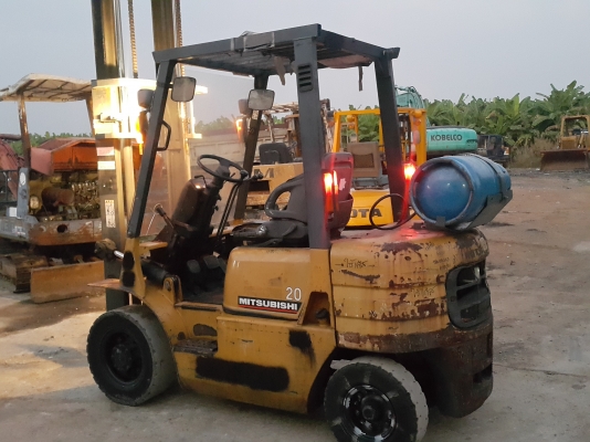 ขอบคุณลูกค้าจากอยุธยา ซื้อขายและจัดส่งแล้ว รถฟอร์คลิฟต์ MITSUBISHI FG20 รถเก่านอกนำเข้า ยังไม่เคยใช้งานในไทย เป็นเกียร์ออโต้ ใช้ได้ 2 ระบบ เครื่องดี ปั๊มดี ระบบดี ยกไม่ต้องเร่งเครื่อง มีเอกสารใบอินวอยซ์ มี VDO การทำงานให้ชม