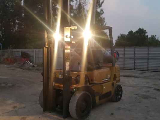 ขอบคุณลูกค้าจากอยุธยา ซื้อขายและจัดส่งแล้ว รถฟอร์คลิฟต์ MITSUBISHI FG20 รถเก่านอกนำเข้า ยังไม่เคยใช้งานในไทย เป็นเกียร์ออโต้ ใช้ได้ 2 ระบบ เครื่องดี ปั๊มดี ระบบดี ยกไม่ต้องเร่งเครื่อง มีเอกสารใบอินวอยซ์ มี VDO การทำงานให้ชม