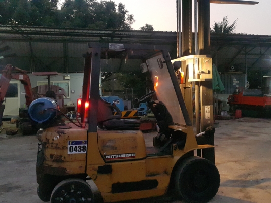 ขอบคุณลูกค้าจากอยุธยา ซื้อขายและจัดส่งแล้ว รถฟอร์คลิฟต์ MITSUBISHI FG20 รถเก่านอกนำเข้า ยังไม่เคยใช้งานในไทย เป็นเกียร์ออโต้ ใช้ได้ 2 ระบบ เครื่องดี ปั๊มดี ระบบดี ยกไม่ต้องเร่งเครื่อง มีเอกสารใบอินวอยซ์ มี VDO การทำงานให้ชม