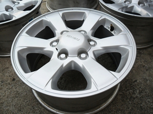 แม็กป้ายแดง ขอบ16 เอนไกแท้ 6รู139 สภาพใหม่ (4วง 4,500)