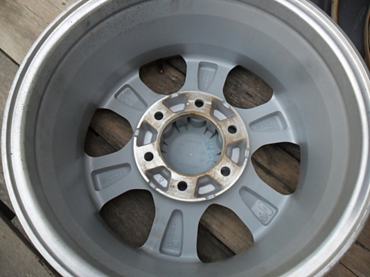 แม็กป้ายแดง ขอบ16 เอนไกแท้ 6รู139 สภาพใหม่ (4วง 4,500)