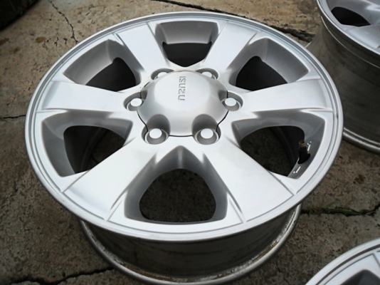 แม็กป้ายแดง ขอบ16 เอนไกแท้ 6รู139 สภาพใหม่ (4วง 4,500)