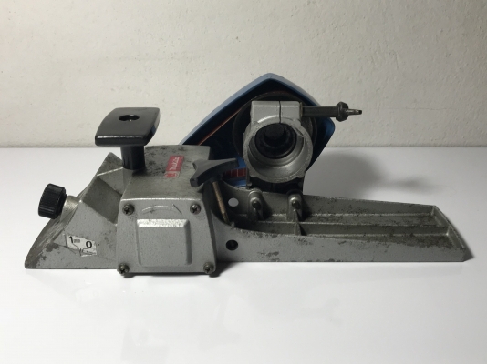 กบไสไม้ Makita สำหรับต่อกับสว่านไฟฟ้า กบไสไม้ Makita สำหรับต่อกับสว่านไฟฟ้า