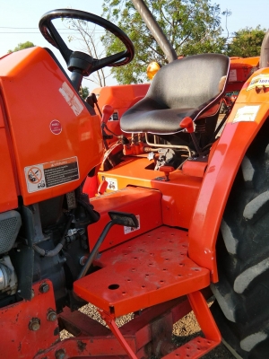 ❥ขายคะรถไถมือ ✌️L3408 ★★พร้อมใช้งาน★★อุปกรณ์ 3 ชิ้น  ใบดันหน้า+ผาน+โรตารี่ ราคา 185000฿ ทำงาน 1301ชม.⛽จัดส่งฟรี ↠↠สนใจติดต่อสอบถาม↠0906910337 ⛳พิกัด ร้านส.เจริญแทรกเตอร์ อ.บางระกำ จ.พิษณุโลก