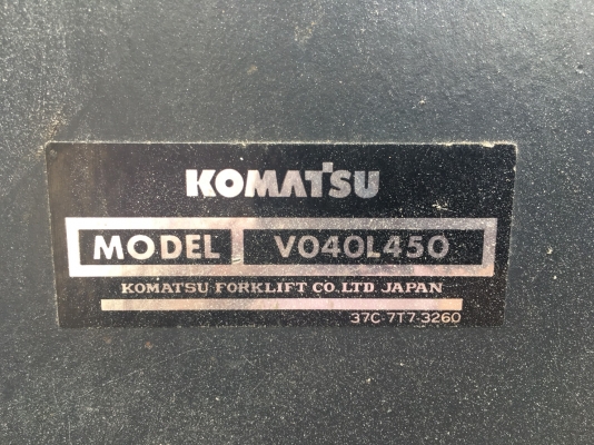 รถฟอร์คลิฟท์ Komatsu ดีเซล 4 ตัน เสาสูง 5 เมตร รถพร้อมใช้งาน (มีคลิปกการทำงาน)