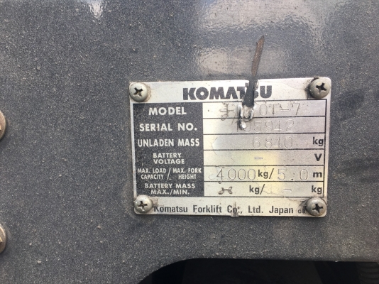 รถฟอร์คลิฟท์ Komatsu ดีเซล 4 ตัน เสาสูง 5 เมตร รถพร้อมใช้งาน (มีคลิปกการทำงาน)