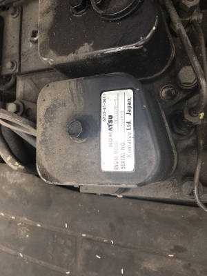 รถฟอร์คลิฟท์ Komatsu ดีเซล 4 ตัน เสาสูง 5 เมตร รถพร้อมใช้งาน (มีคลิปกการทำงาน)