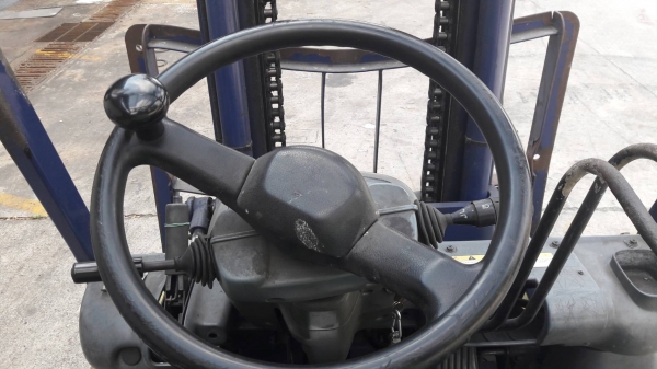 รถฟอร์คลิฟท์ Komatsu FD30T-14 ดีเซล 3 ตัน เสาสูง 4 เมตร รถพร้อมใช้งาน (มีคลิปกการทำงาน)