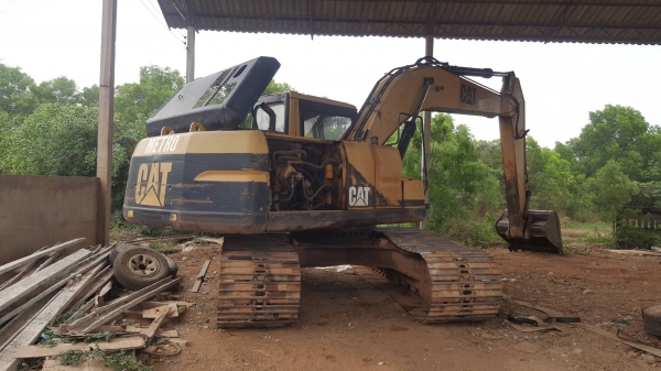 ขาย แบคโฮ CAT 320 Version.1 เครื่องเดิม ปั้มดี ไฟฟ้าตัดแล้ว เอกสารใบซื้อขาย ราคาต่อรองได้