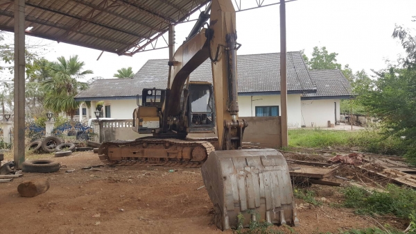 ขาย แบคโฮ CAT 320 Version.1 เครื่องเดิม ปั้มดี ไฟฟ้าตัดแล้ว เอกสารใบซื้อขาย ราคาต่อรองได้