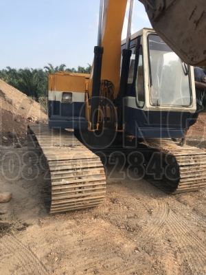 ขายด่วน รถแบคโฮ Komatsu 120o1   เฟรม สวย แท้คแน่นรถใช้งานน้อย สวย เก่าเก้บ เดิมๆ มีเอกสารซื้อขาย  ขาย  480000