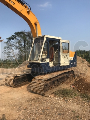 ขายด่วน รถแบคโฮ Komatsu 120o1   เฟรม สวย แท้คแน่นรถใช้งานน้อย สวย เก่าเก้บ เดิมๆ มีเอกสารซื้อขาย  ขาย  480000