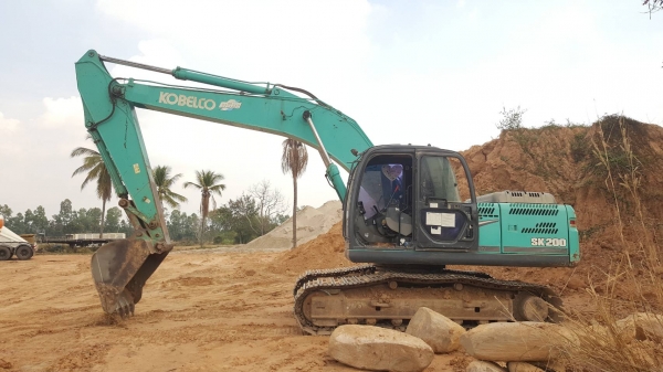 ขาย แบคโฮ KOBELCO SK200-8 Super YN12 จดทะเบียนปี 55 รถพร้อมใช้งาน ราคาคุยกันได้ครับ ขาย แบคโฮ KOBELCO SK200-8 Super YN12 จดทะเบียนปี 55 รถพร้อมใช้งาน ราคาคุยกันได้ครับ