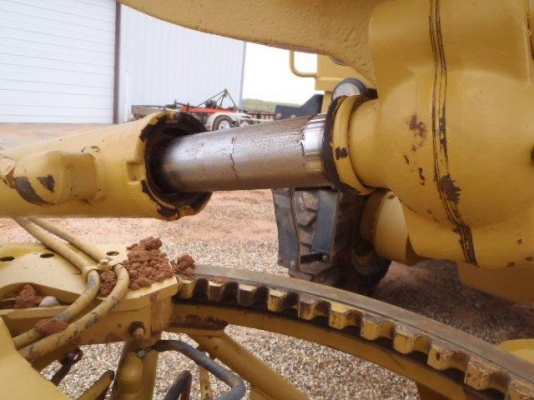 ขายรถเกรดเก่านอก Cat 140G 72V16XXX ปี 1994 5,720 ชม   สนใจโทร 061-4194021 NDT Thailand Line : 0614194021 พรภวิษย์