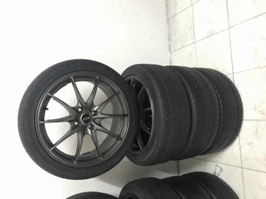 แม็ก 17x7.0 Et42 ขายตามสภาพ มีซ่อมร้าว 1วง ครับ ขายพร้อมยาง ปี 13 -14 ยกชุด 5500 พร้อมใช้ ID line Te