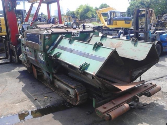 รถปูยาง MITSUBISHI รุ่น MF24 B รถปูยาง MITSUBISHI รุ่น MF24 B