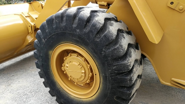 CAT 936 เก่าญี่ปุ่นแท้ สภาพสวย ราคาไม่แพง โทร.090-986-2521 อ๊อบ