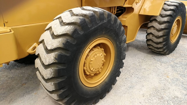 CAT 936 เก่าญี่ปุ่นแท้ สภาพสวย ราคาไม่แพง โทร.090-986-2521 อ๊อบ