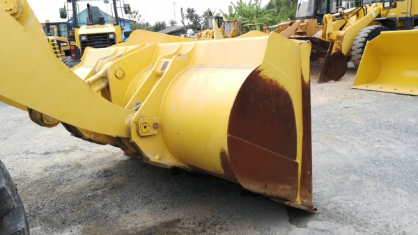 มาใหม่ KOMATSU WA380-5 สภาพสวย นำเข้าจากญี่ปุ่น โทร.090-986-2521 อ๊อบ