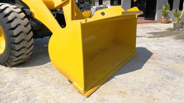 มาใหม่ KOMATSU WA100-5 สภาพสวย นำเข้าจากญี่ปุ่น โทร.090-986-2521 อ๊อบ