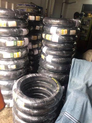 สุดยอดยาง ราคาสุดพิเศษ  Pirelli supercorsa v.1 (ตะเกียบหัก)