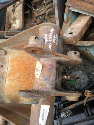 บุ้งกี๋รถแบคโฮ ใส่ PC20 ของเก่านอกนำเข้าจากญี่ปุ่น ยังไม่เคยใช้งานในไทย สภาพดี พร้อมใช้งาน