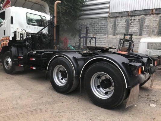 ขายหัวลาก GXZ360DT ปี58  สวยพร้อมใช้งาน 2080000 จัดได้2ล้าน ผ่อนเดือนละ 56000 48เดือน มีMIMAMORI สนใจโทร 086-6642-442