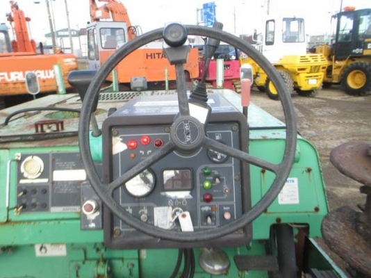 มาใหม่ พร้อมใช้ รถปูยาง HANTA F31W2 นำเข้าจากญี่ปุ่น โทร.090-986-2521 อ๊อบ