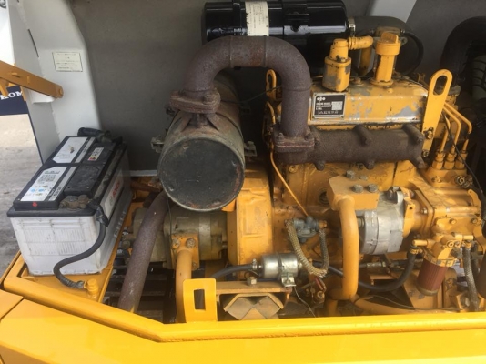 รถขุด KOMATSU PC30-2 มีหัวเก๋ง นำเข้ามือสองญี่ปุ่น