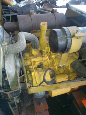 รถบรรทุกตีนตะขาบ KOMATSU  รถเก่านอกนำเข้า ยังไม่เคยใช้งานในไทย ยกดั๊มได้ ชม.การทำงานน้อย  พร้อมลุยงาน มีเอกสารใบอินวอยซ์