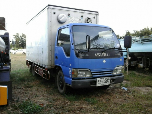 ขาย 6 ล้อ isuzu 130 เครื่องเทอร์โบ ยูโร 2 รถห้างเเท้ ปี48 ยาว 4.3 เมตร
